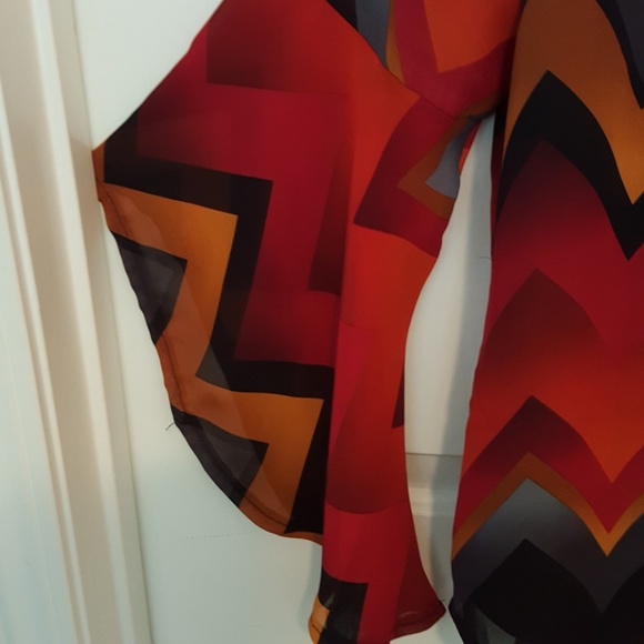 Multi-colored tunic top - Picture 2 of 4